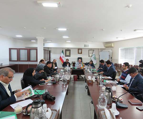 هم اندیشی مدیران مجتمع آموزشی احسان شیراز و مجتمع آموزشی حضرت جوادالائمه(ع)