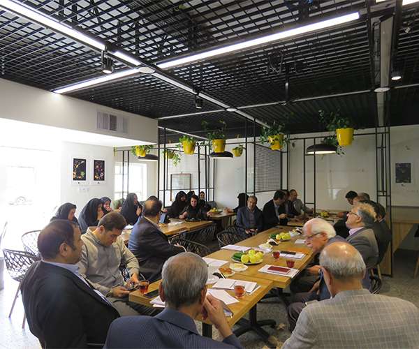 جلسه هم اندیشی رؤسای انجمن های اولیا مربیان