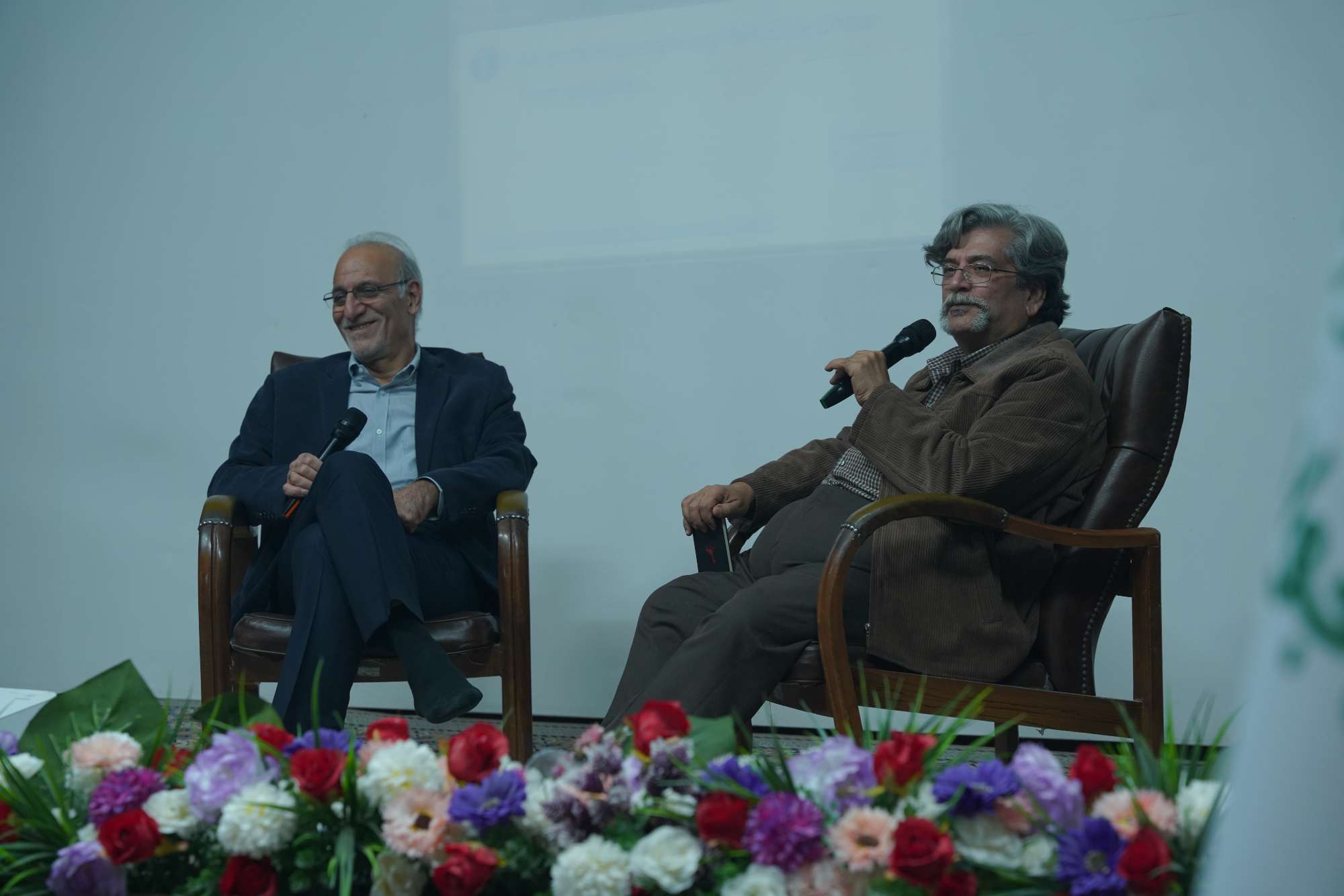 برگزاری شب ادبیات کودک و نوجوان