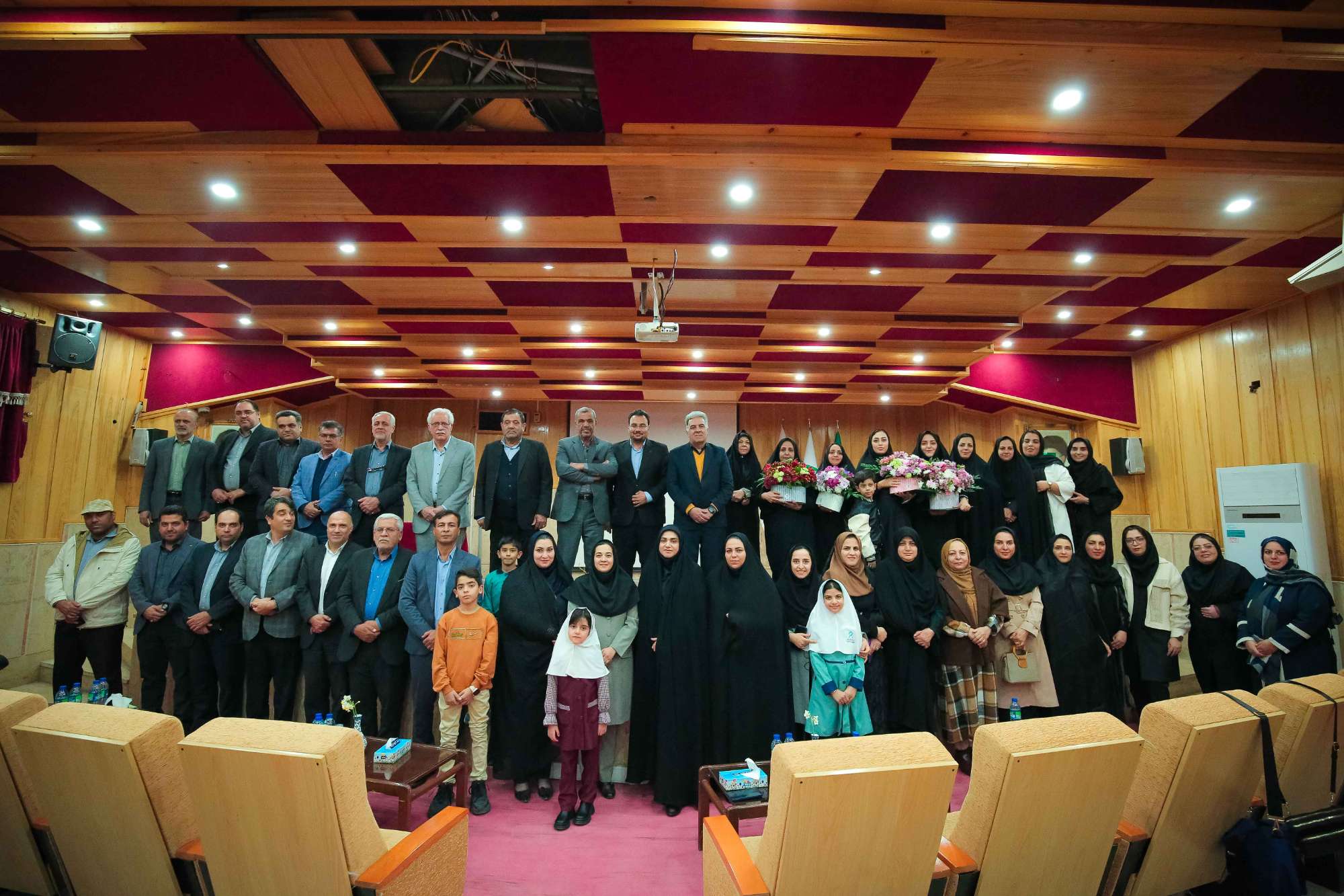 مراسم تجلیل از مدیران سابق مجتمع آموزشی حضرت جوادالائمه (ع)