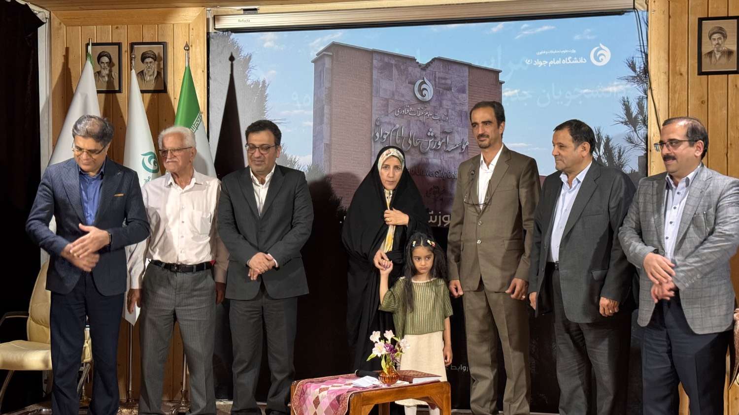 برگزاری جلسه هم اندیشی مدیران و رابطین روابط عمومی مدارس و مؤسسات حضرت جوادالائمه (ع)